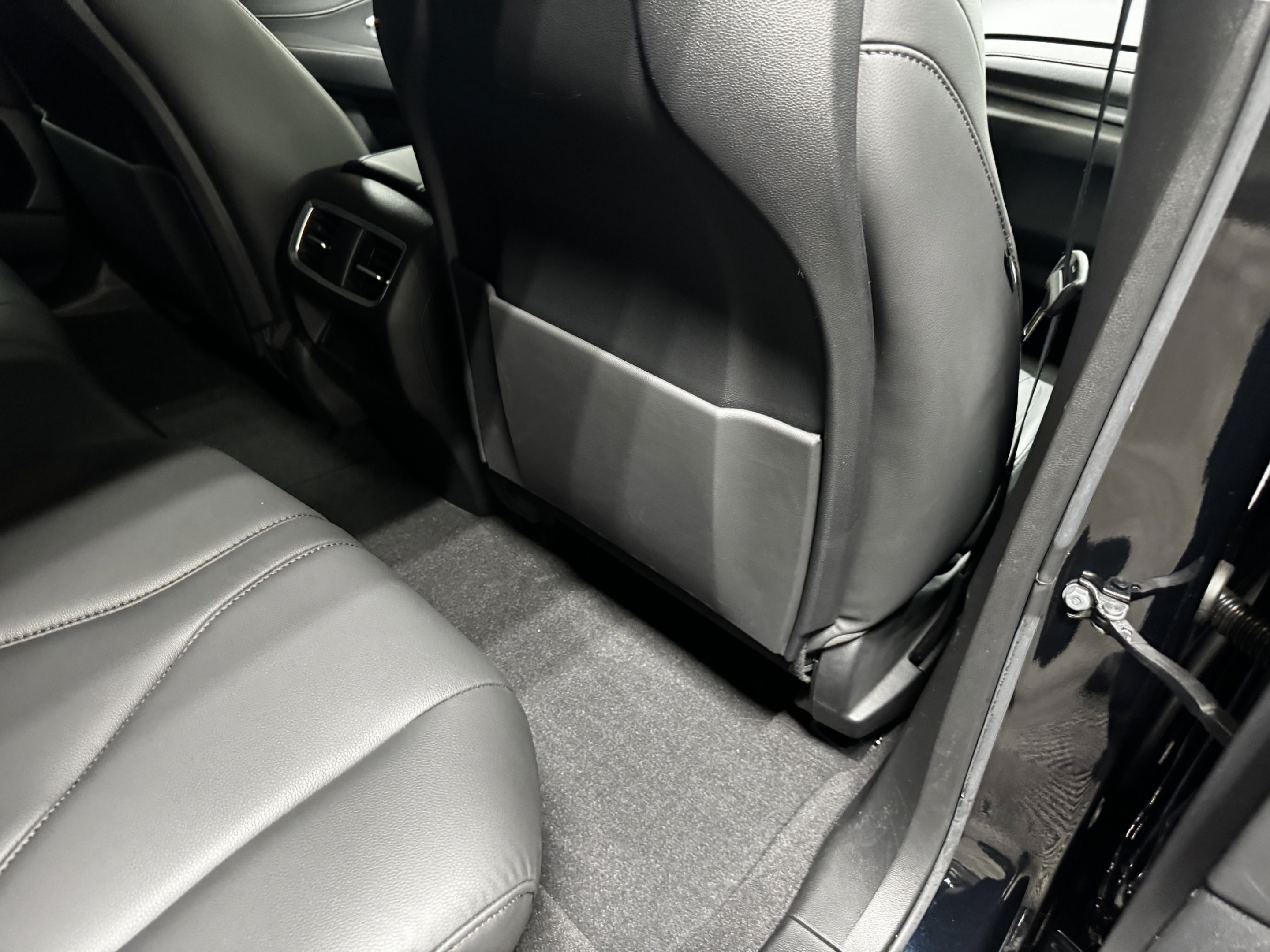Used 2024 Acura RDX SH-AWD image 37