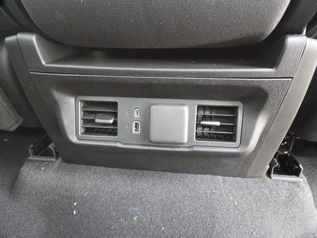 New 2026 GMC Sierra 1500 Elevation image 13