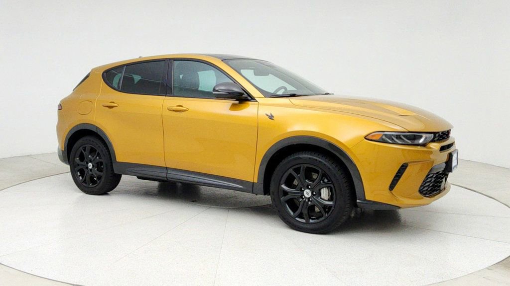 Used 2024 Dodge Hornet R/T Plus w/ R/T Blacktop Package image 3