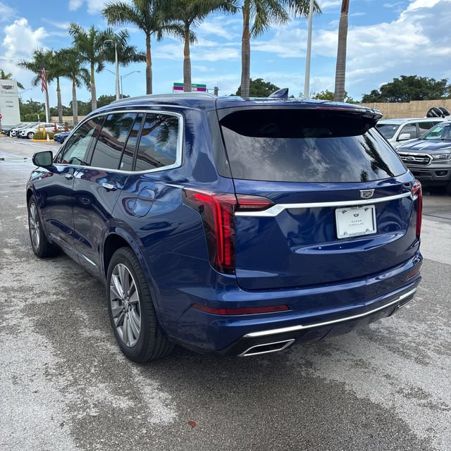 Certified 2024 Cadillac XT6 Premium Luxury FWD image 2