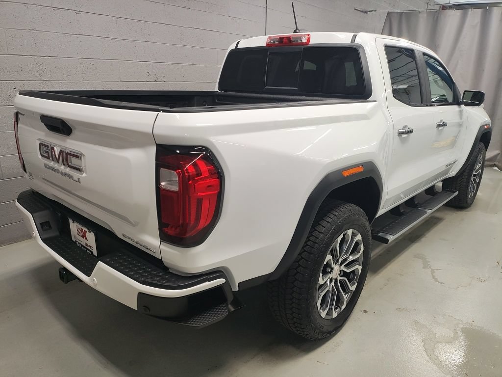 New 2026 GMC Canyon Denali AWD/4WD image 2