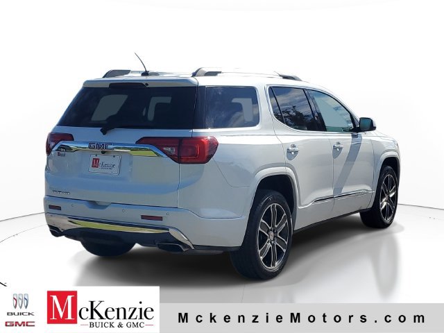 Used 2019 GMC Acadia Denali w/ Technology Package FWD image 4
