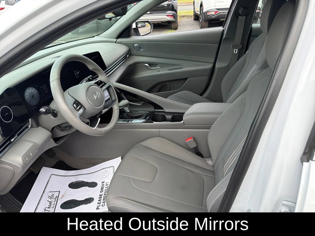 Certified 2024 Hyundai Elantra SEL w/ Convenience Package FWD image 15