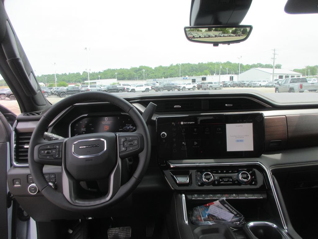 New 2026 GMC Sierra 2500 Denali Ultimate AWD/4WD image 17