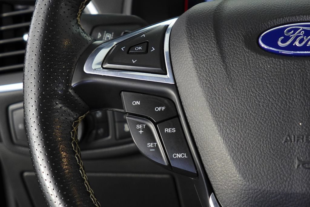 Used 2023 Ford Edge ST AWD/4WD image 29