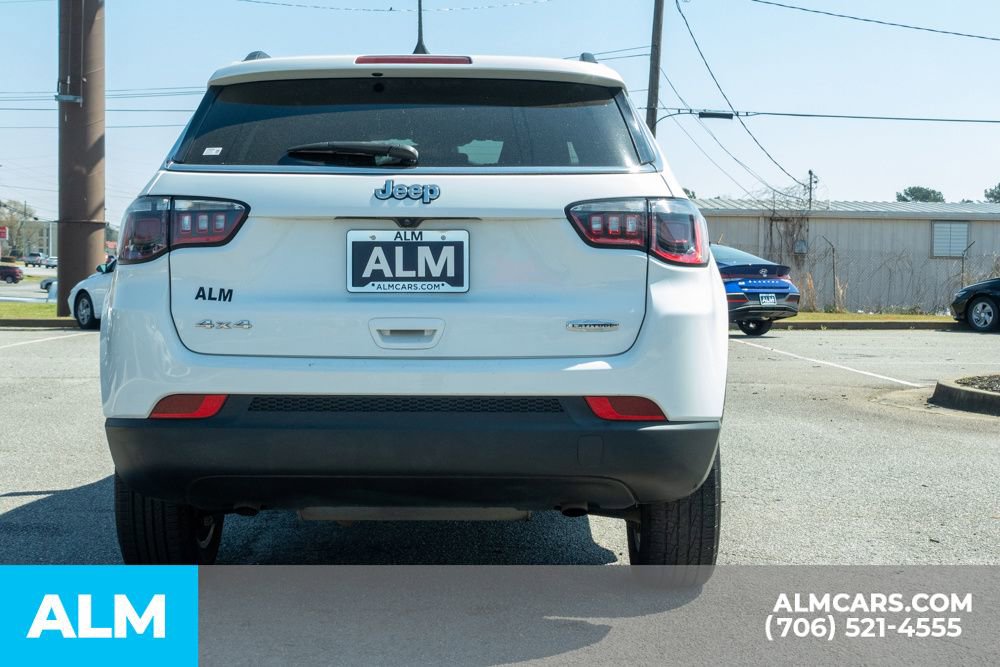 Used 2024 Jeep Compass Latitude image 8