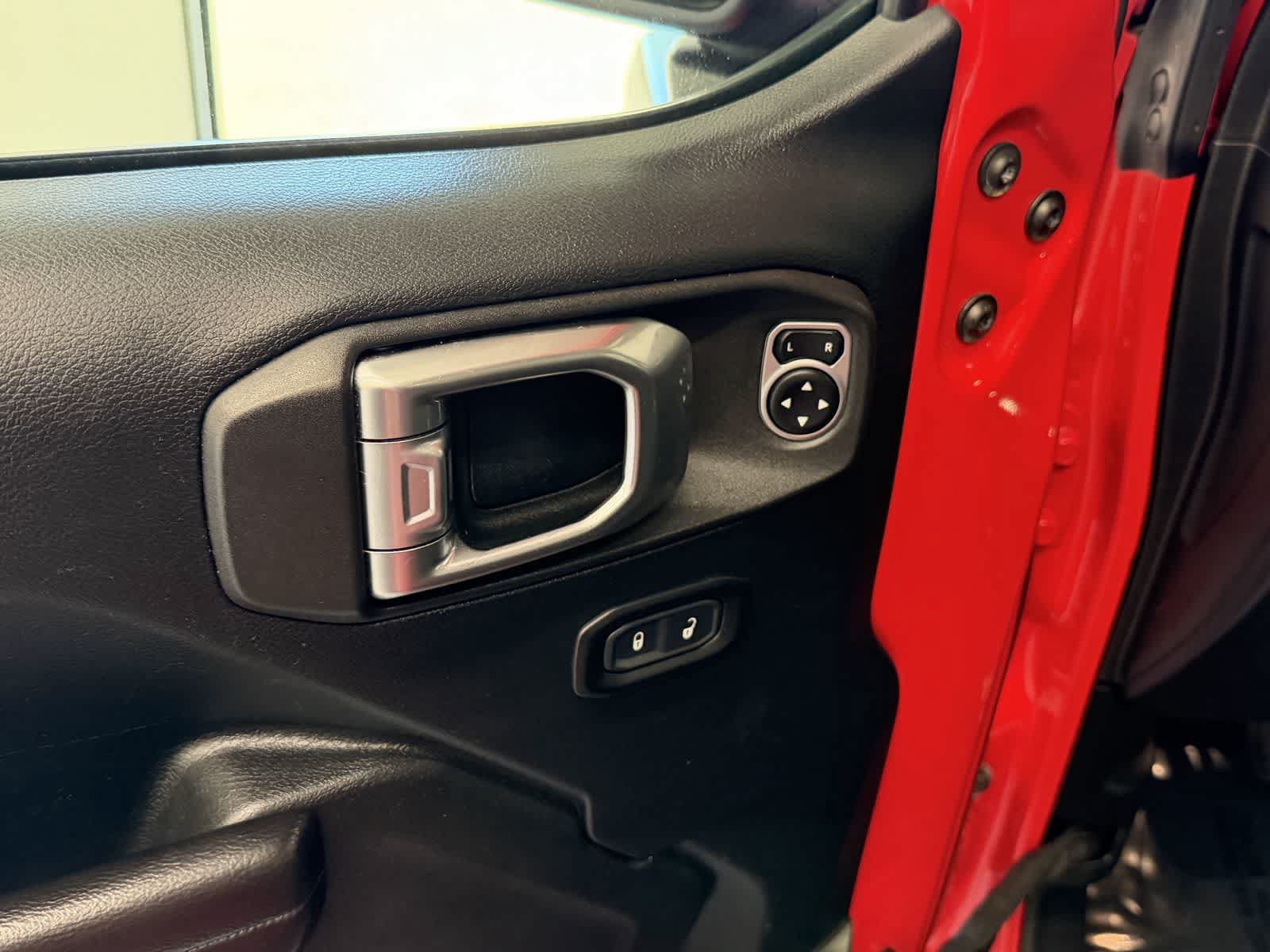 Used 2020 Jeep Gladiator Sport w/ Quick Order Package 24S AWD/4WD image 13