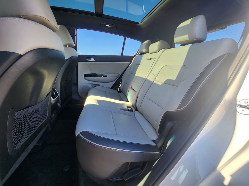 Used 2020 Kia Sportage SX image 12