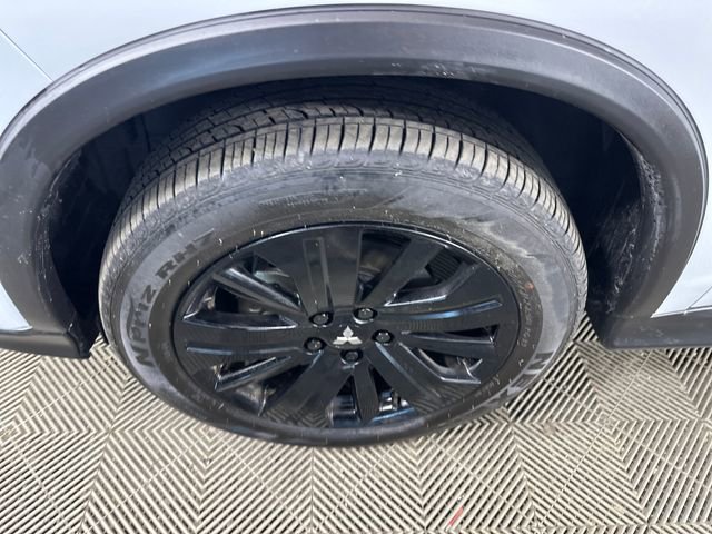 Used 2025 Mitsubishi Outlander Sport LE image 10