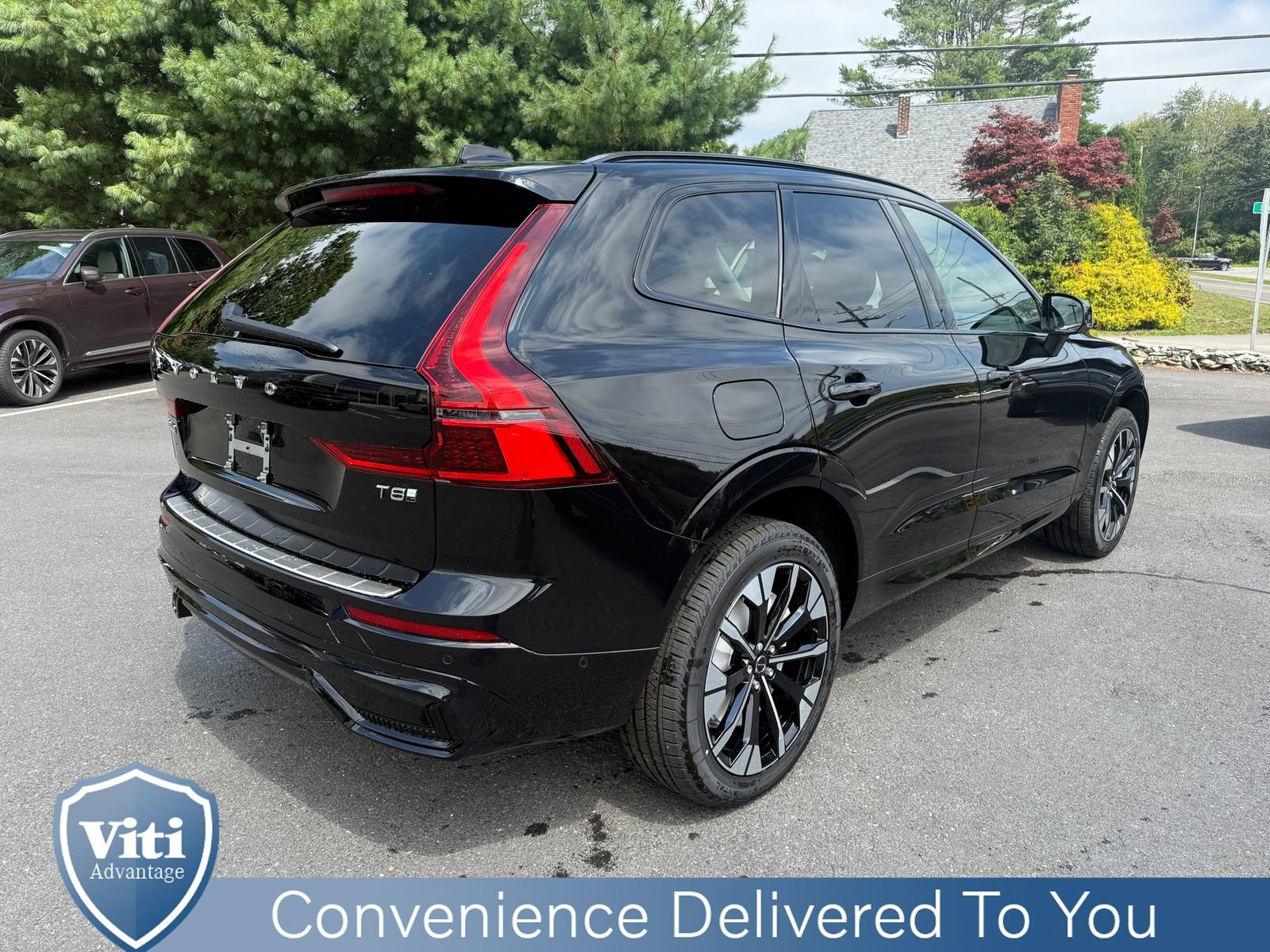 New 2026 Volvo XC60 T8 Ultra w/ Protection Package Premier image 8