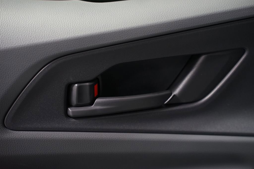 New 2026 Toyota Prius LE image 30