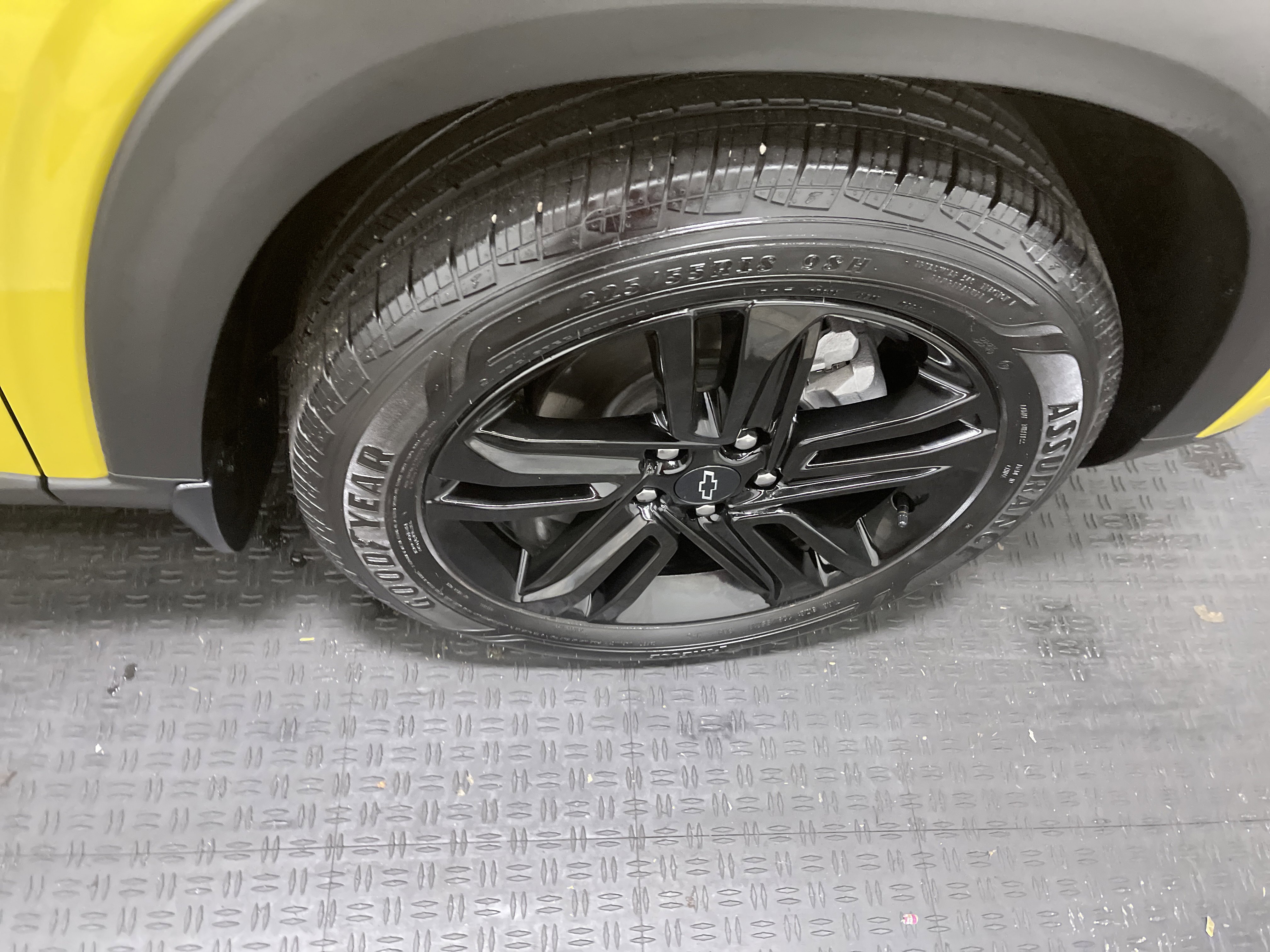 Used 2025 Chevrolet Trax ACTIV w/ Sunroof Package image 27