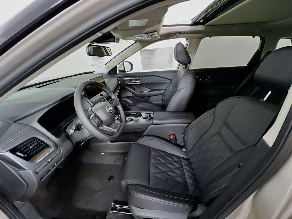 New 2026 Nissan Rogue Platinum AWD/4WD image 19