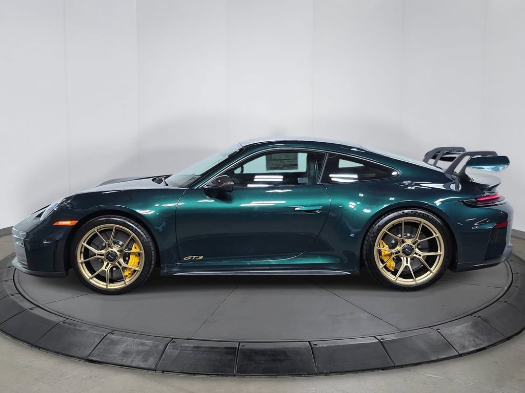New 2026 Porsche 911 GT3 RWD image 2