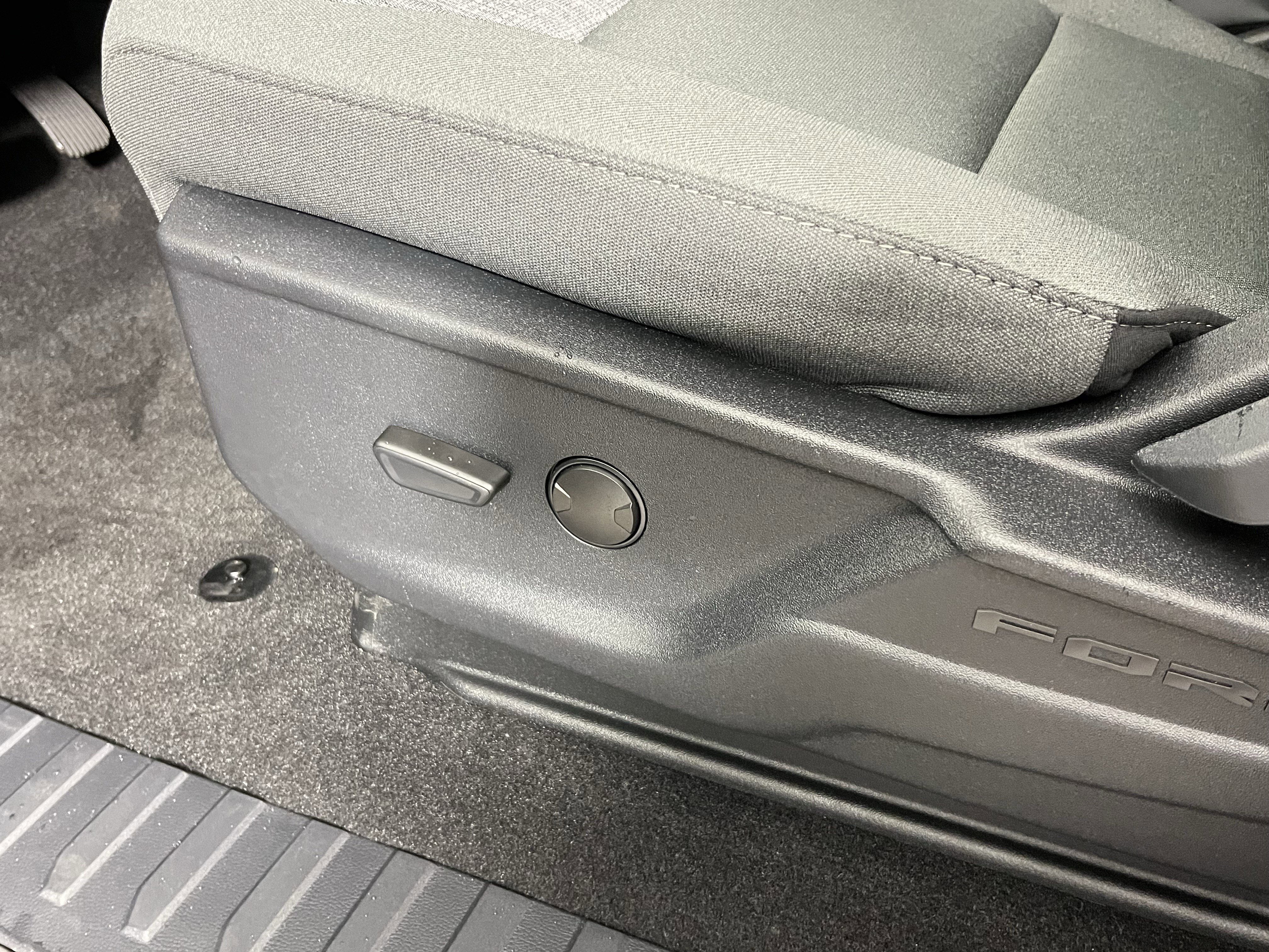 New 2026 Ford F250 XLT w/ XLT Premium Package image 14