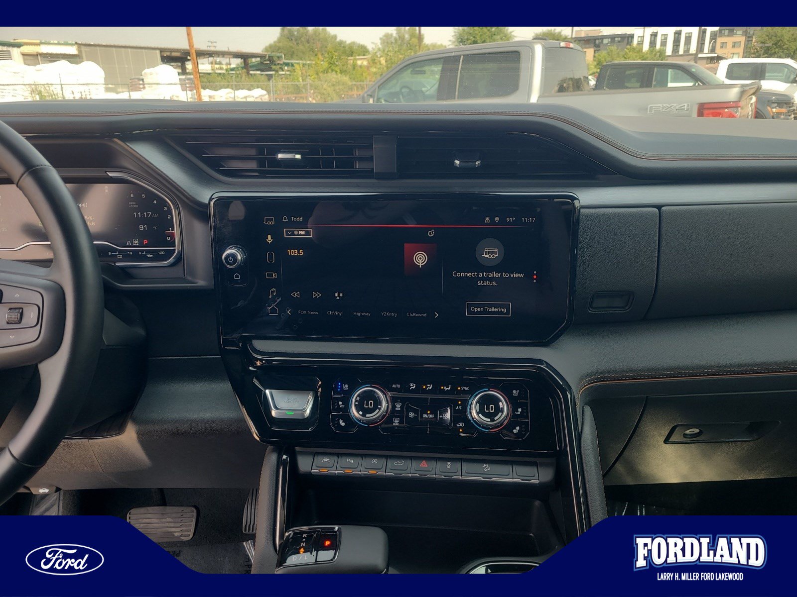 Used 2025 GMC Sierra 1500 AT4 w/ AT4 Premium Package AWD/4WD image 12