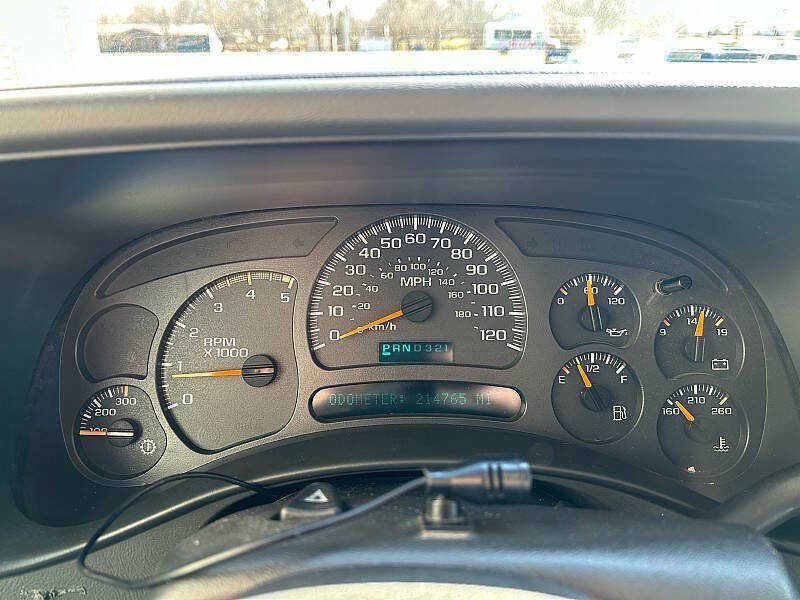 Used 2004 Chevrolet Silverado 3500 4x4 Extended Cab w/ Heavy-Duty Power Package image 49