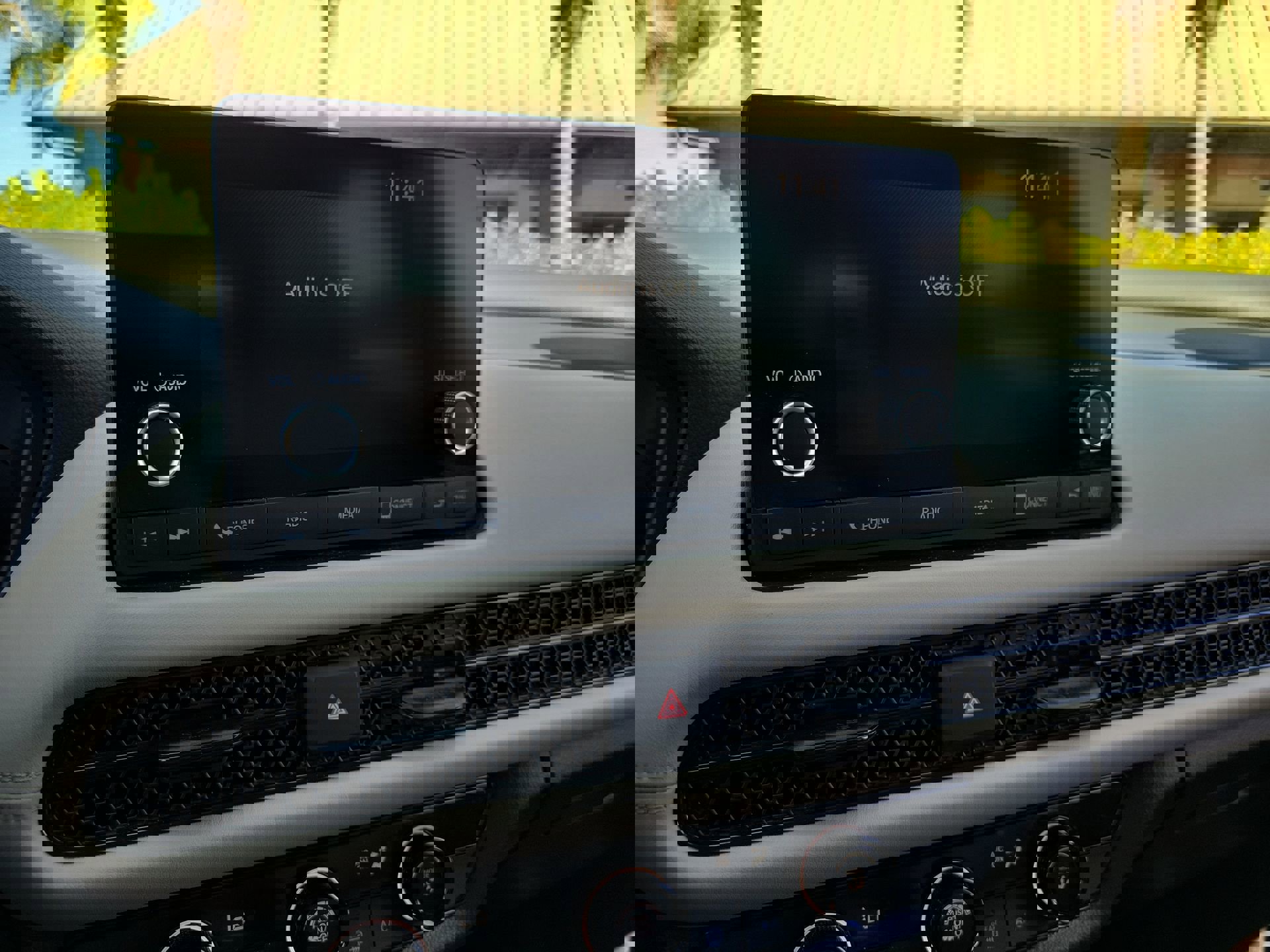 Used 2023 Honda HR-V LX image 21