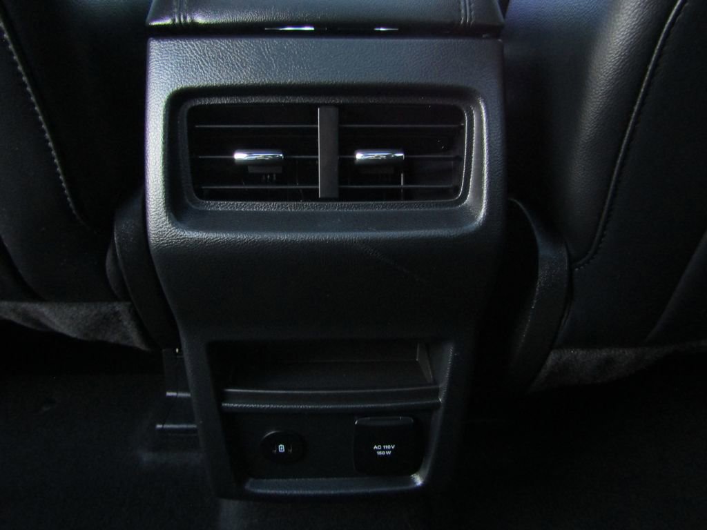 Used 2024 Ford Edge SEL w/ Convenience Package AWD/4WD image 25