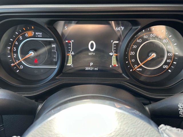Certified 2025 Jeep Wrangler Unlimited Sahara AWD/4WD image 26