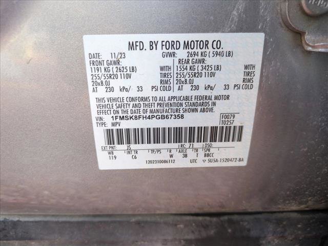 Used 2023 Ford Explorer Limited image 15