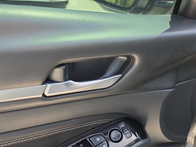 Certified 2021 Nissan Altima 2.5 SV w/ SV Premium Package FWD image 18