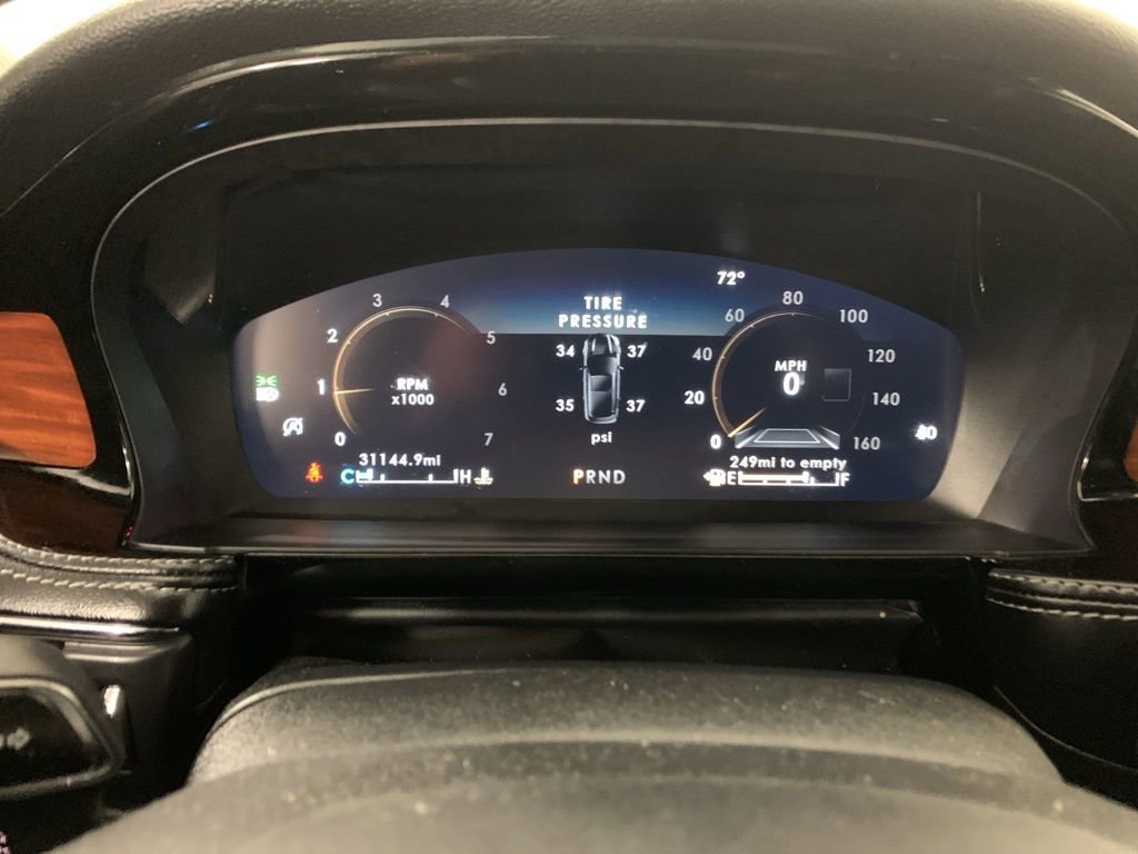 Used 2021 Lincoln Corsair Reserve w/ Equipment Group 201A FWD image 20