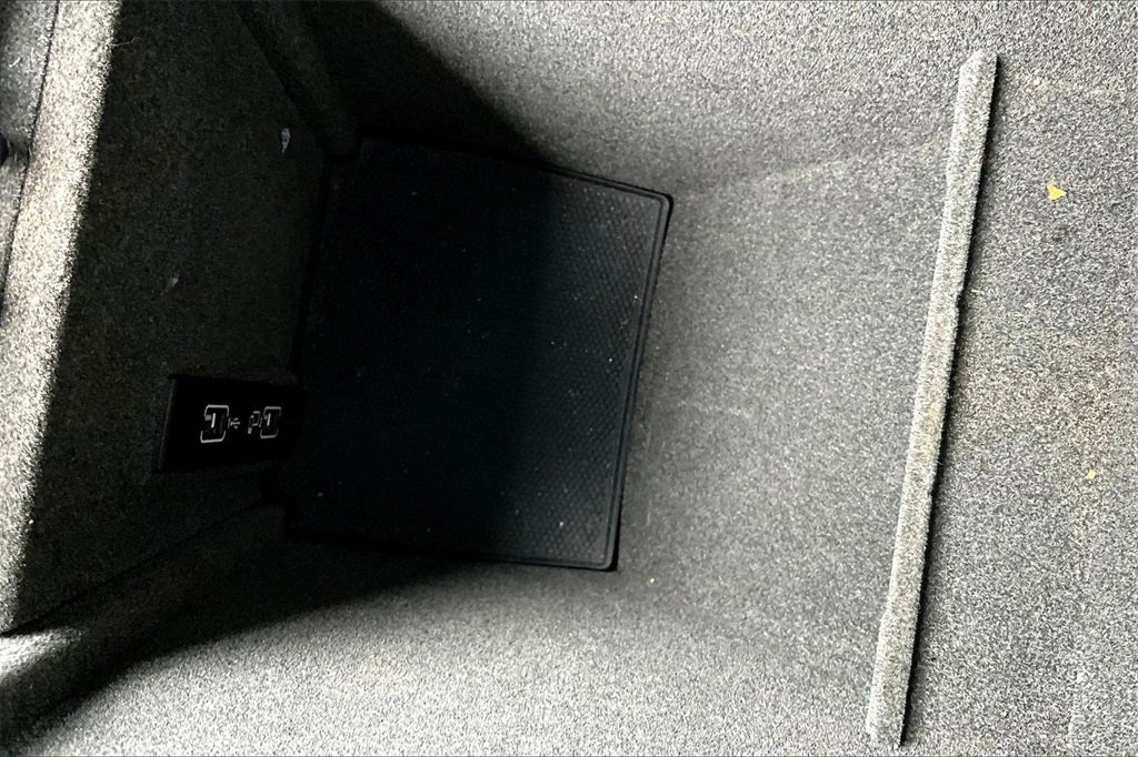 Used 2018 Mercedes-Benz GLE 350 4MATIC w/ Premium 2 Package image 27