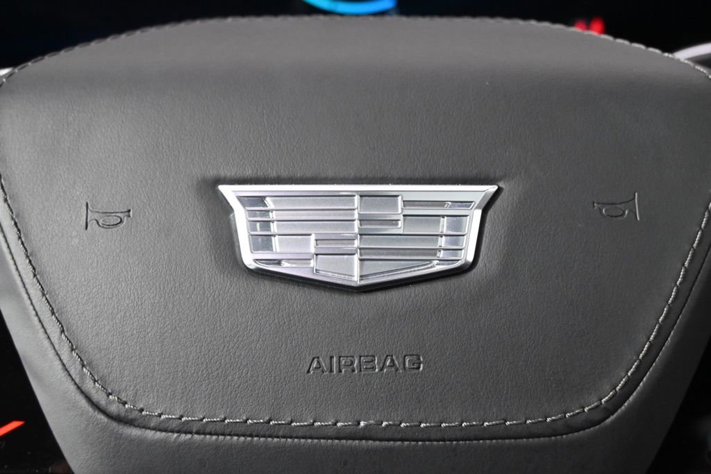 Used 2026 Cadillac Vistiq Premium Luxury image 36