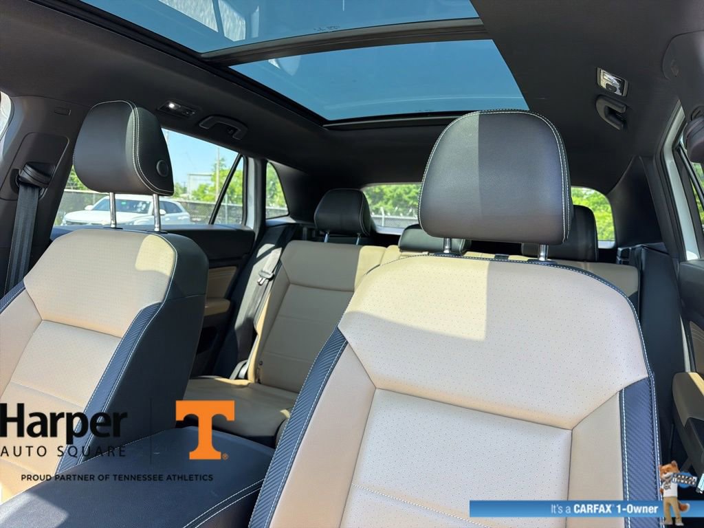 Used 2023 Volkswagen Atlas Cross Sport SEL AWD/4WD image 12