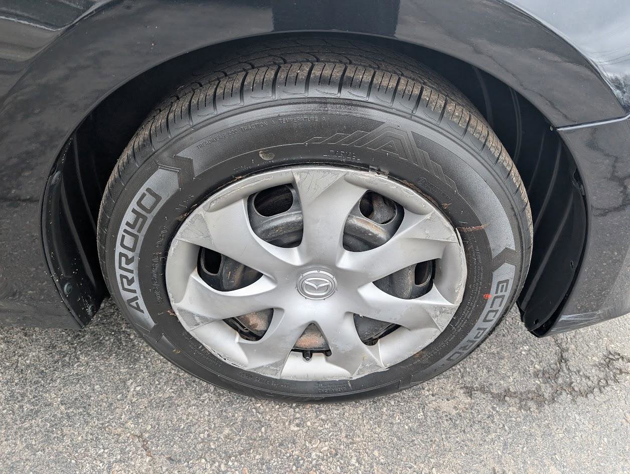 Used 2015 MAZDA MAZDA3 i Sport image 35