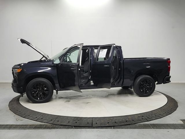 Used 2022 Chevrolet Silverado 1500 Custom RWD image 12