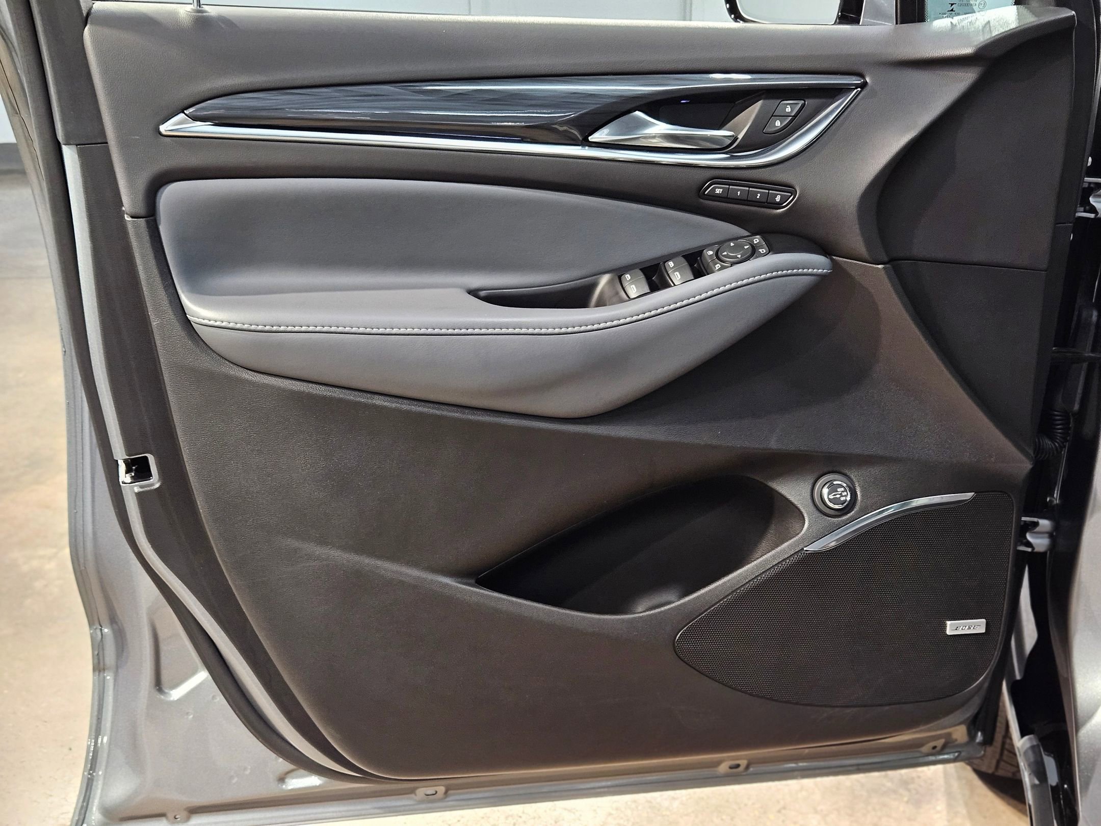 Used 2023 Buick Enclave Premium w/ Experience Buick Package image 20