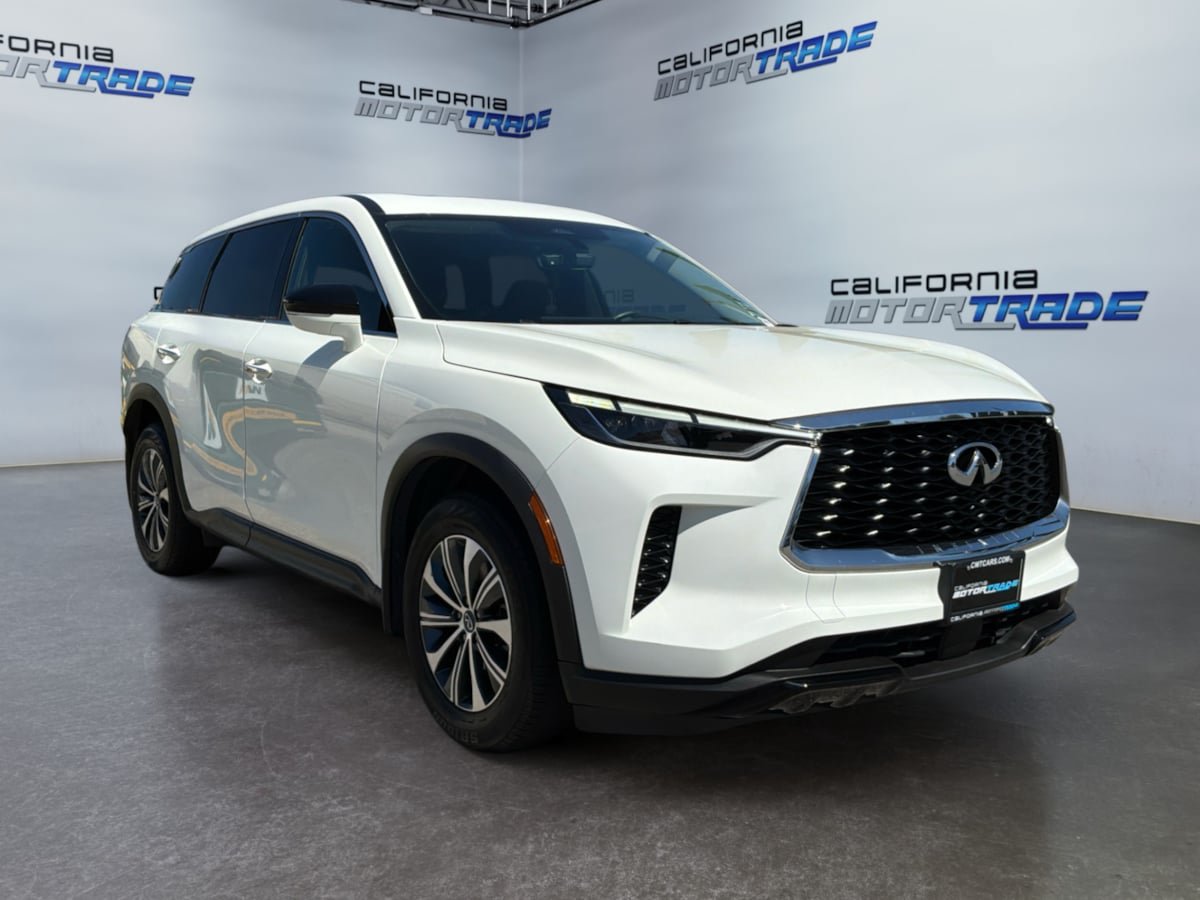Used 2023 INFINITI QX60 Pure AWD/4WD image 3