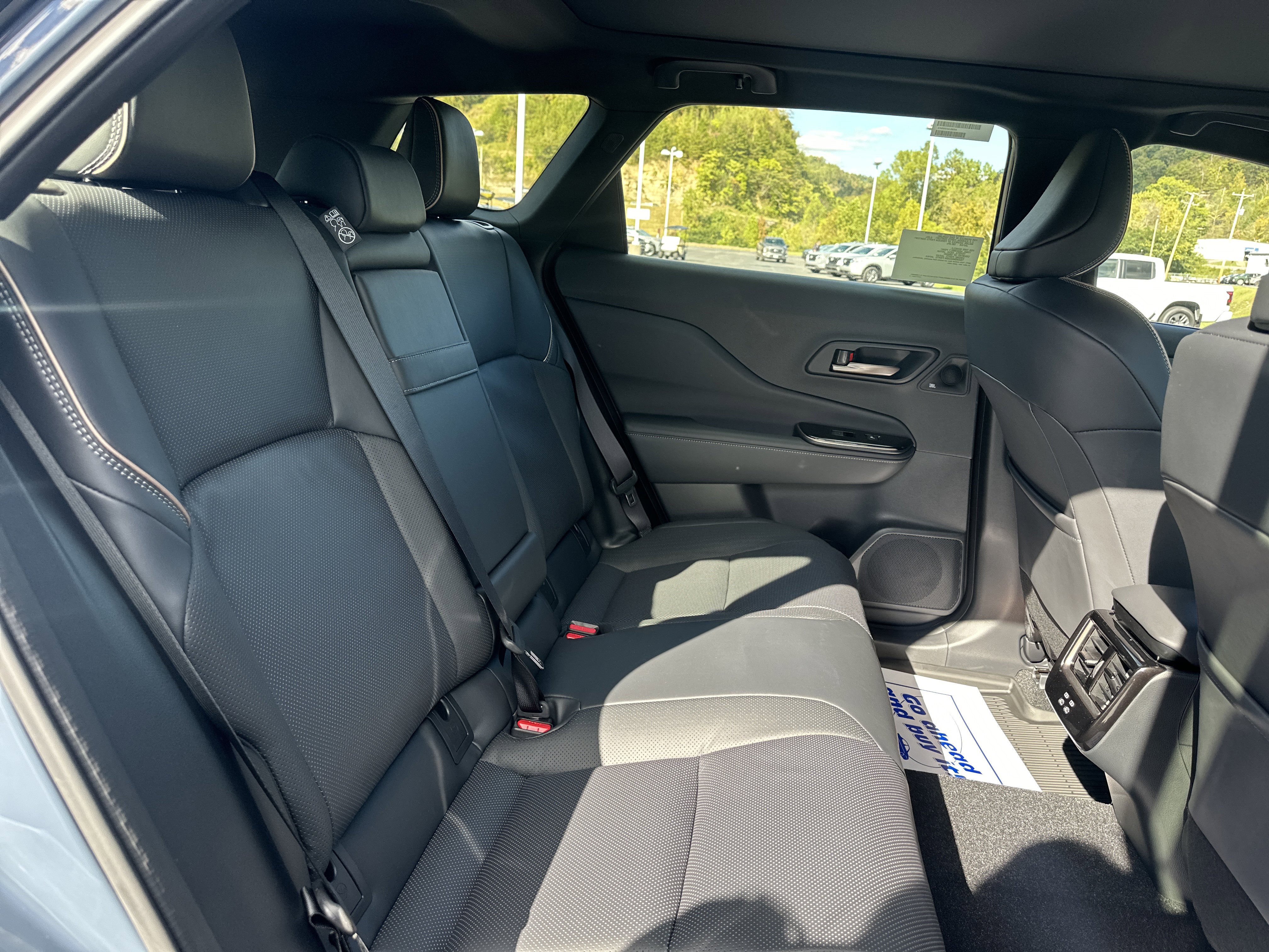 New 2025 Toyota Crown Signia image 30