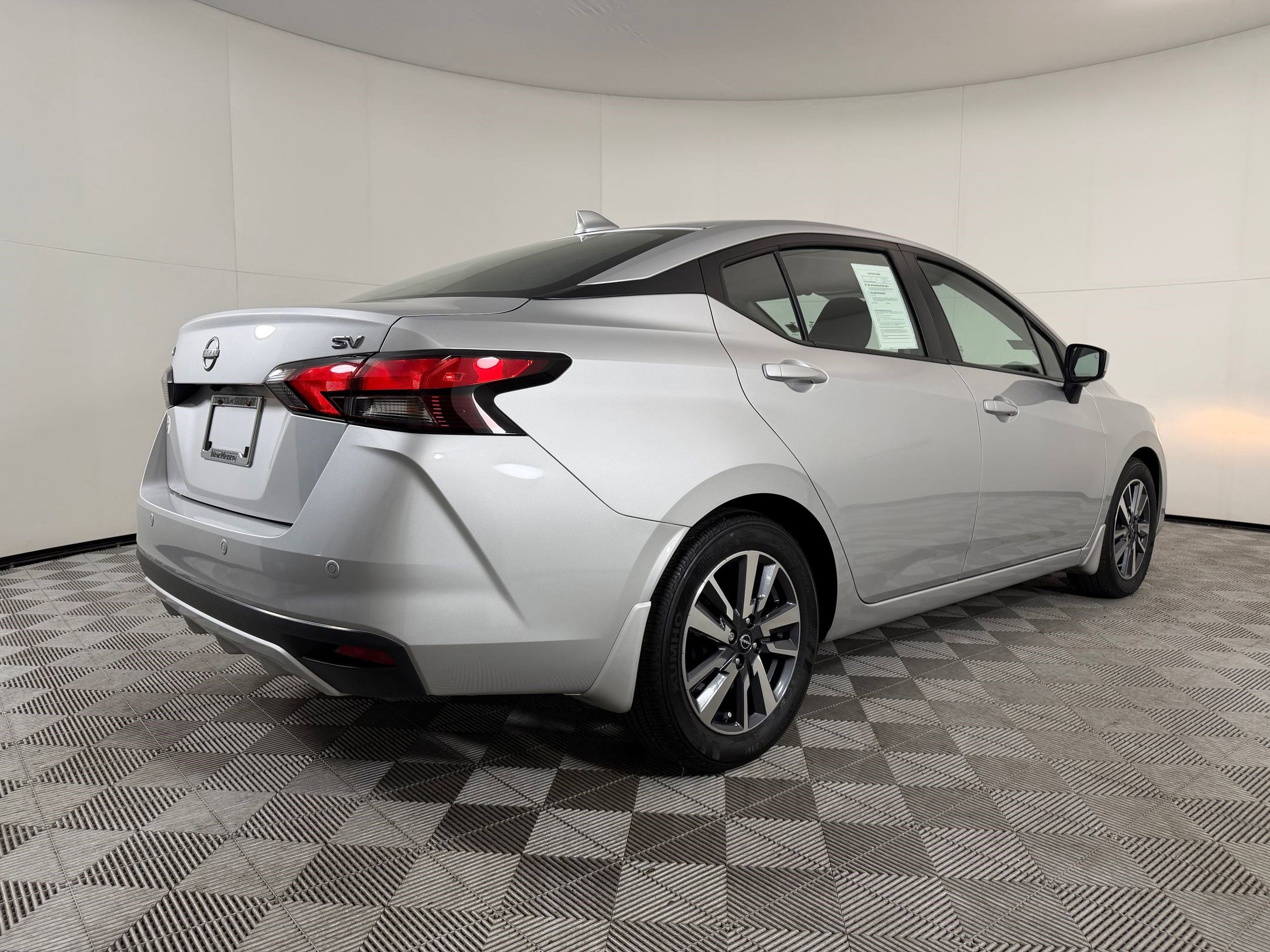 Used 2024 Nissan Versa SV w/ Trunk Package FWD image 8