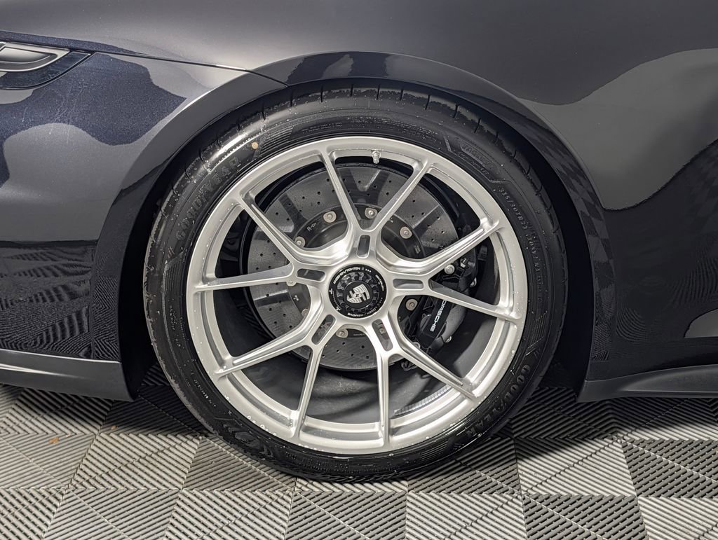 Certified 2026 Porsche 911 GT3 RWD image 13