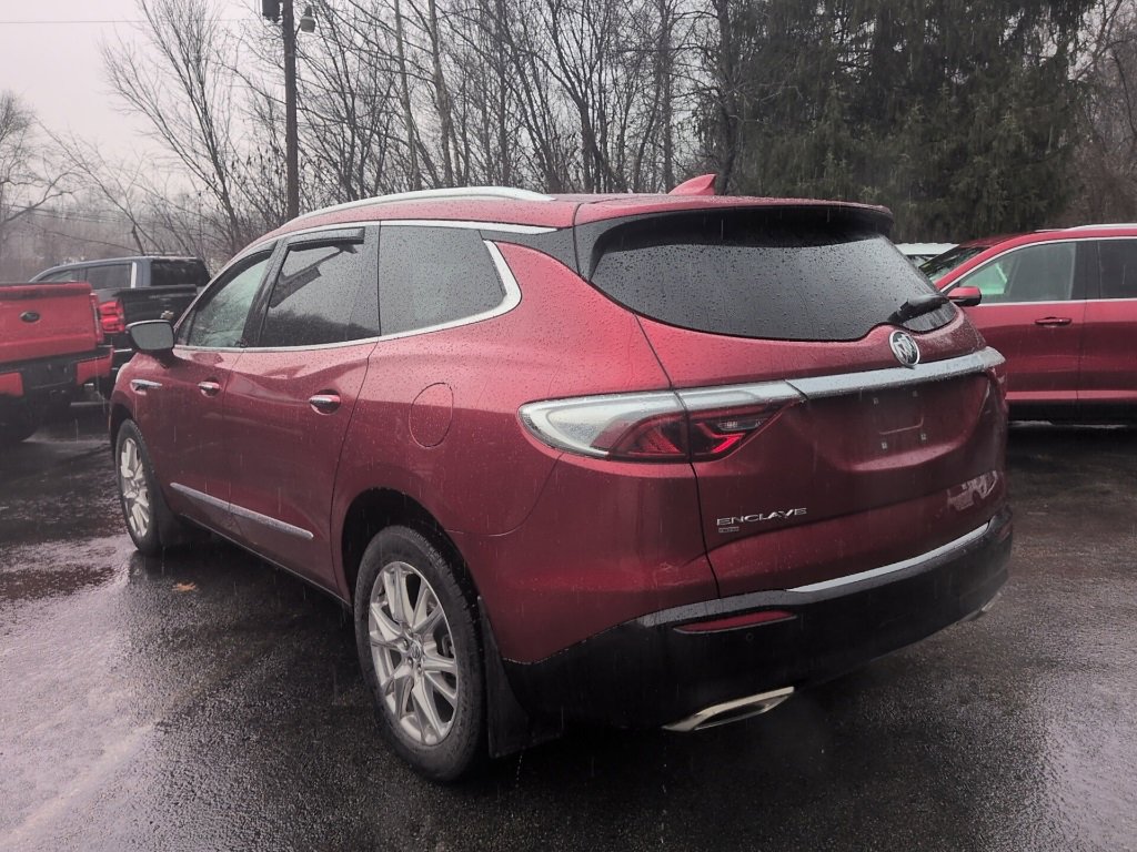 Used 2024 Buick Enclave Essence w/ Experience Buick Package image 6
