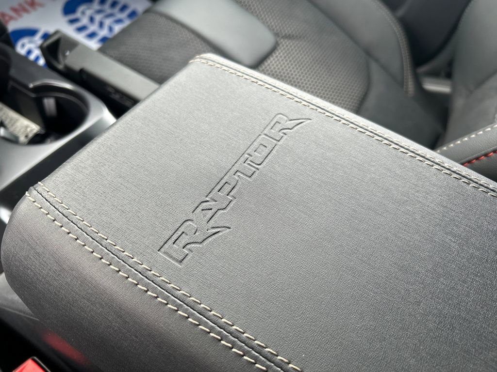 New 2025 Ford Bronco Raptor w/ Interior Carbon Fiber Pack image 31