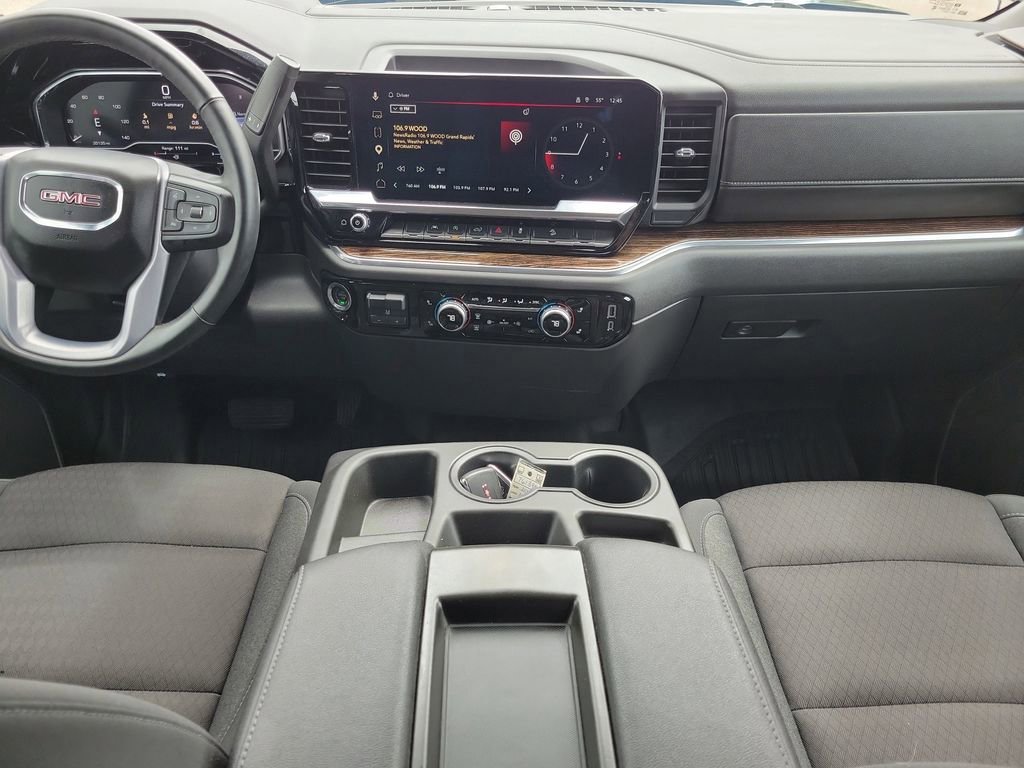 Used 2024 GMC Sierra 1500 SLE AWD/4WD image 16