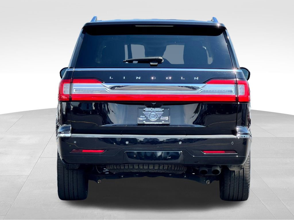 Used 2021 Lincoln Navigator Reserve w/ Luxury Package AWD/4WD image 6
