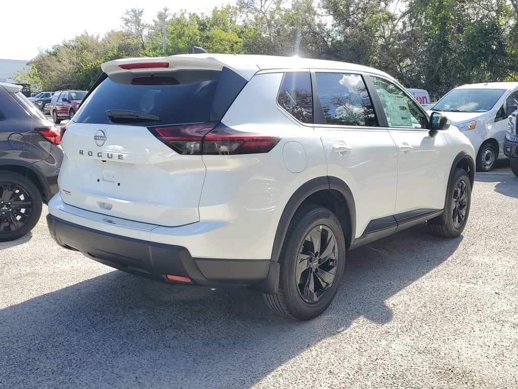 New 2026 Nissan Rogue SV w/ Cold Weather Package FWD image 6