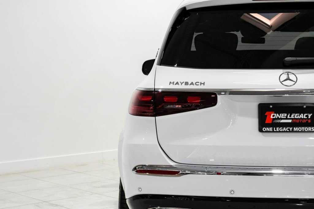Used 2026 Mercedes-Benz Maybach GLS 600 4MATIC image 52