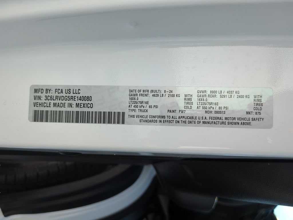 Used 2024 RAM ProMaster 2500 w/ Convenience Group FWD image 21