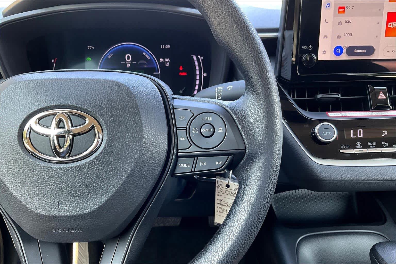 Used 2026 Toyota Corolla LE FWD image 24