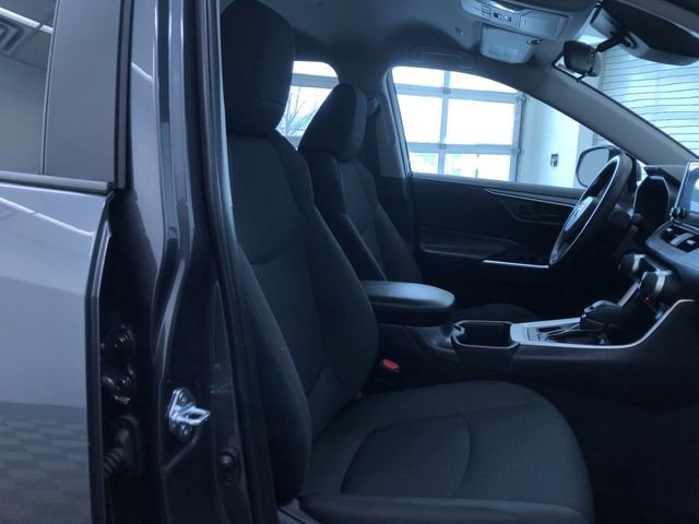 Used 2025 Toyota RAV4 LE image 22