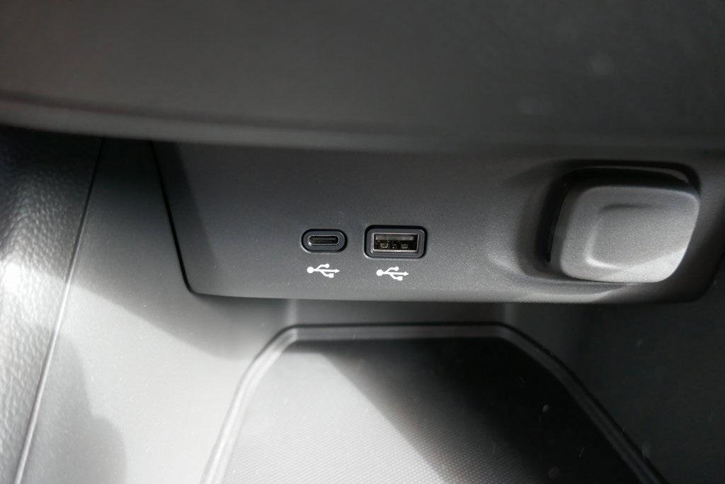 New 2026 Buick Envista Preferred image 13