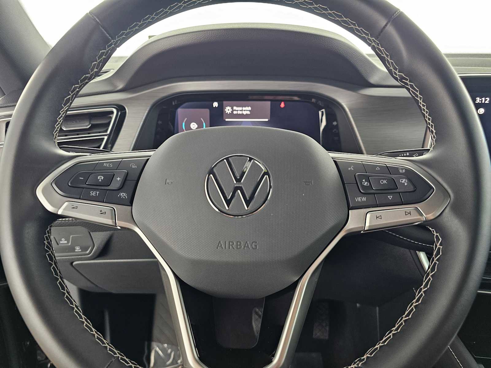 Used 2025 Volkswagen Atlas Cross Sport SE image 22