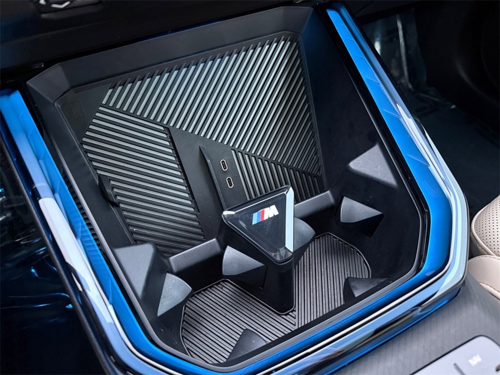 Used 2025 BMW X3 xDrive30i w/ M Sport Package image 26