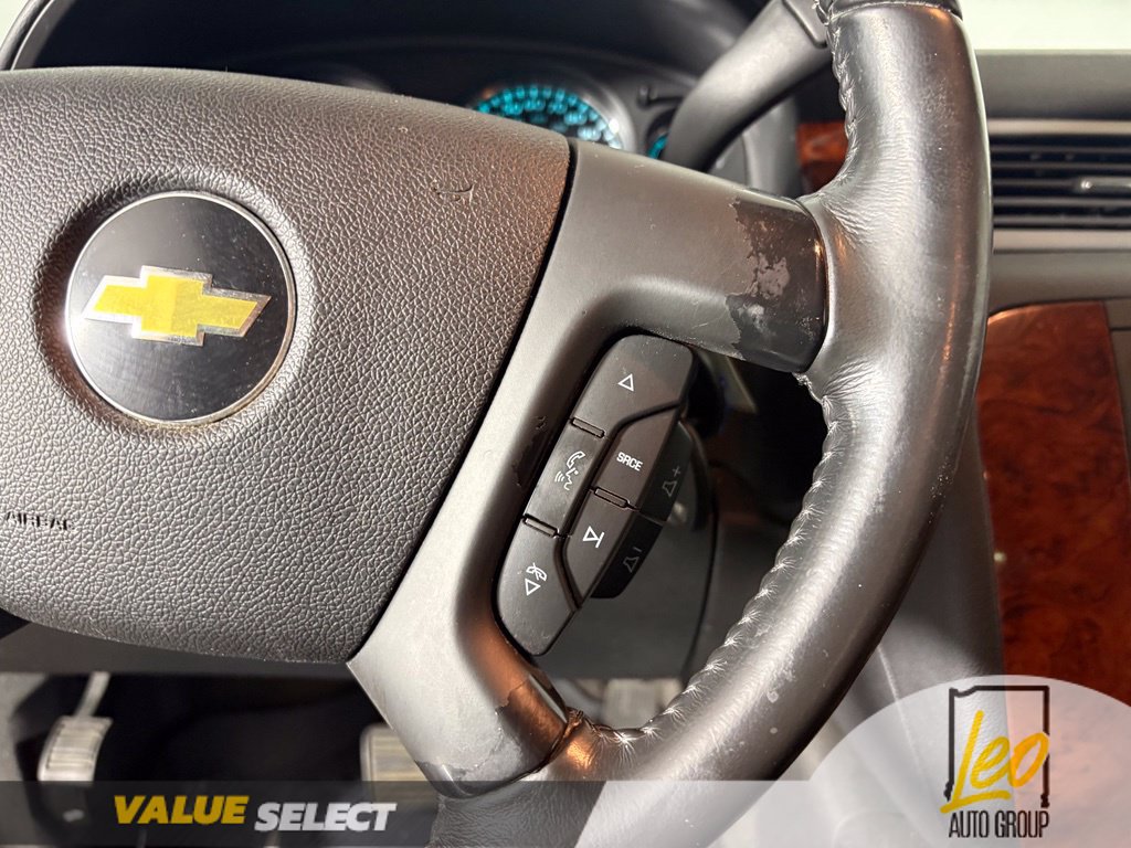 Used 2010 Chevrolet Avalanche LT w/ Luxury Package AWD/4WD image 20